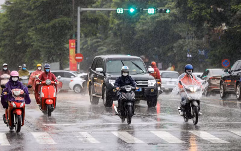 Región norteña de Vietnam permanece bajo lluevas intensas ảnh 1