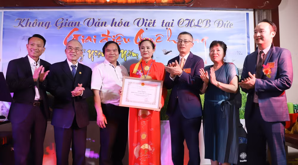 Preservan la cultura vietnamita en Alemania ảnh 1 Preservan la cultura vietnamita en Alemania ảnh 1