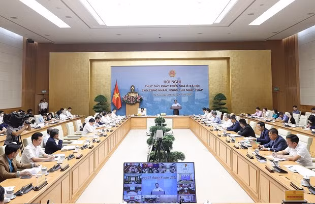 Premier vietnamita aboga por promover desarrollo de viviendas sociales ảnh 1