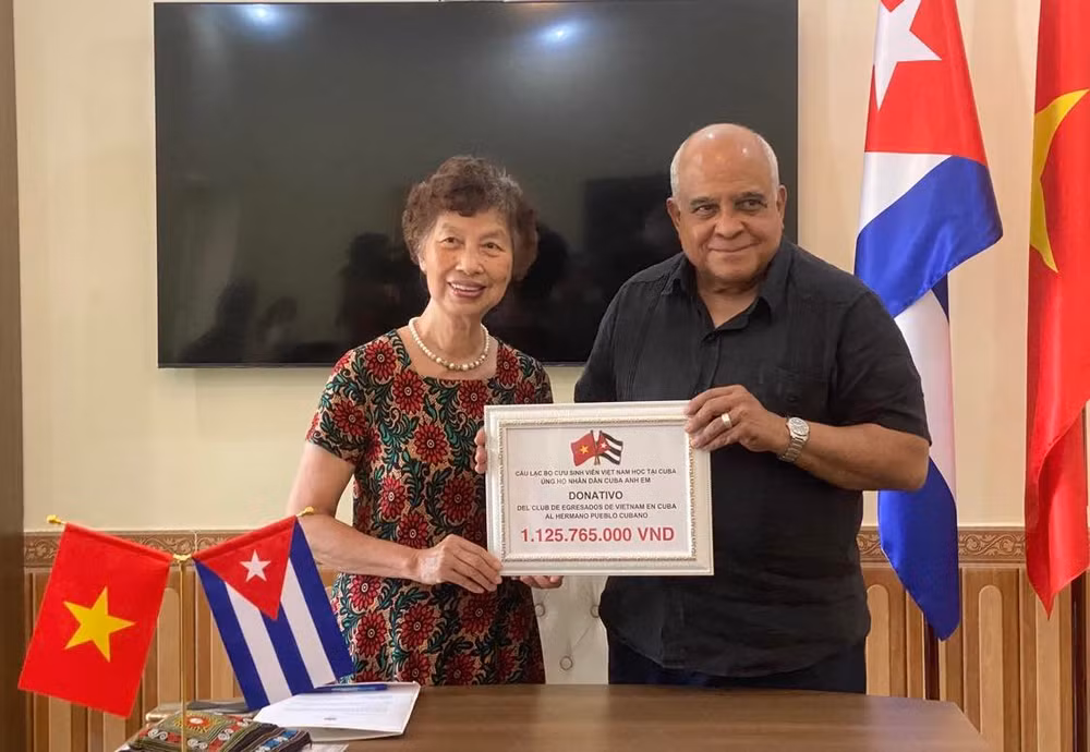 Vietnamitas unen manos para apoyar a Cuba tras incendio en Matanzas ảnh 1