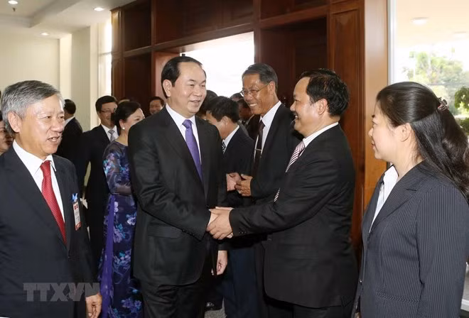 Budistas vietnamitas en Laos celebran réquiem por difunto presidente de Vietnam ảnh 1