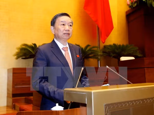 Parlamento de Vietnam analiza hoy planes de finanzas e inversión pública ảnh 1