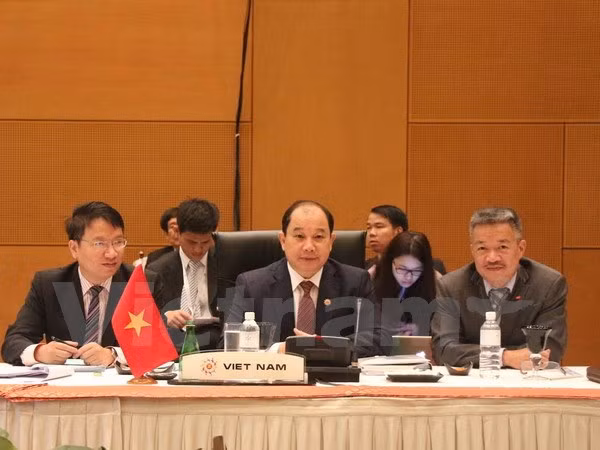  ASEAN determinada a crear comunidad económica a finales de 2015 ảnh 1
