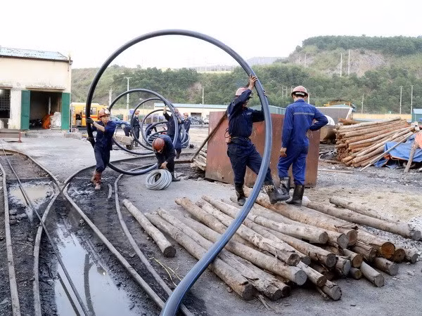 Premier orienta superación de secuelas de accidente de mina carbonera ảnh 1