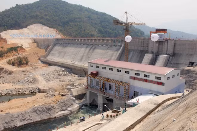 Inauguran en Vietnam nueva planta hidroeléctrica ảnh 2