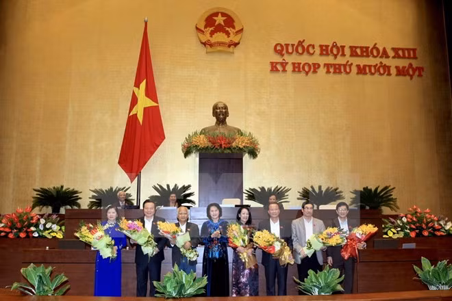 Presentan lista de nominaciones a vicepresidentes de Parlamento ảnh 1
