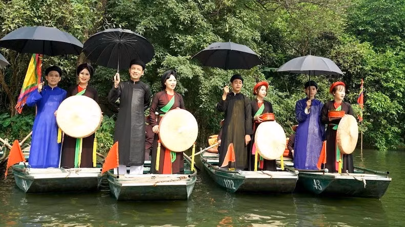 Nutrida participación en festival Trang An 2023 ảnh 2