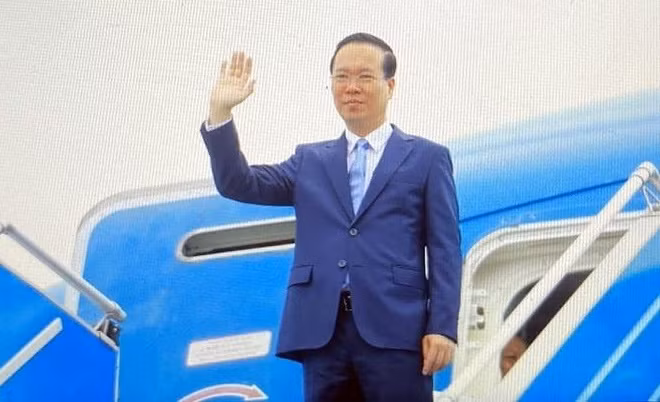 Presidente de Vietnam parte hacia Reino Unido para coronación del rey Carlos III ảnh 1