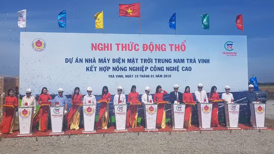 Provincia vietnamita invierte 154 millones de dólares en planta fotovoltaica ảnh 1