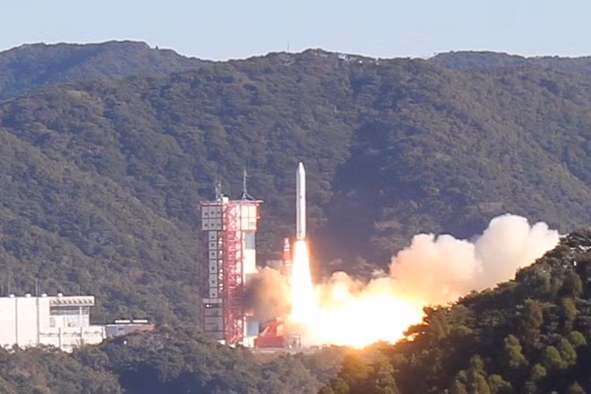 Domina Vietnam tecnología de creación de satélites ảnh 1