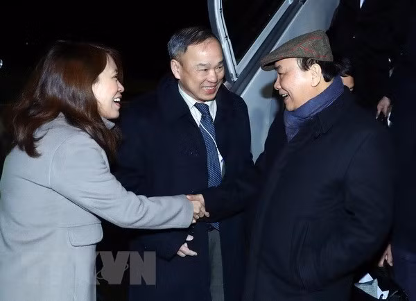 Llegó a Suiza el primer ministro de Vietnam para reunión anual del Foro Económico Mundial ảnh 1