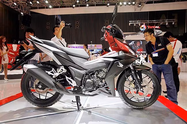 Reportan en Vietnam record de ventas de motocicletas en 2018 ảnh 1