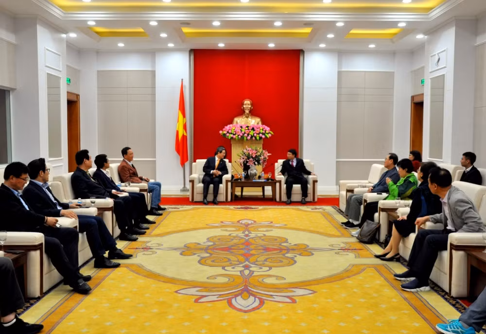 Provincia norvietnamita de Quang Ninh da la bienvenida a inversores surcoreanos ảnh 1 Provincia norvietnamita de Quang Ninh da la bienvenida a inversores surcoreanos ảnh 1