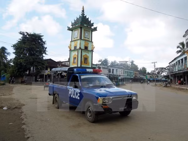 Myanmar arresta a ocho asaltantes a puntos de control fronterizo ảnh 1