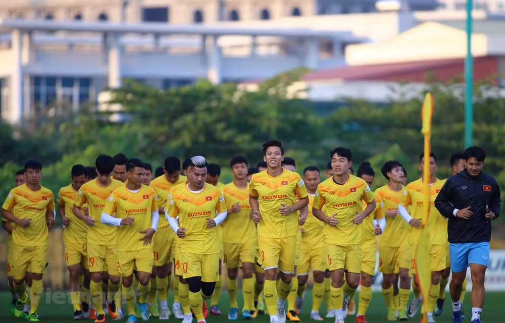 Presidente de Vietnam envía mensaje de aliento a la selección nacional de fútbol ảnh 2 Presidente de Vietnam envía mensaje de aliento a la selección nacional de fútbol ảnh 2