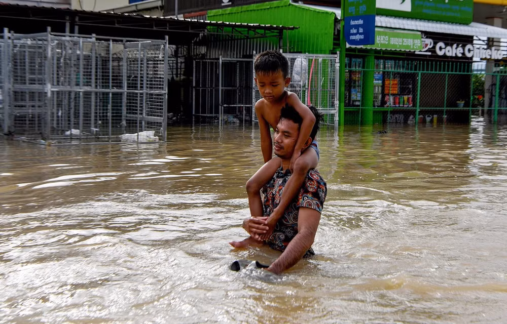 Lluvias intensas destruyen cientos de viviendas en provincias camboyanas ảnh 1 Lluvias intensas destruyen cientos de viviendas en provincias camboyanas ảnh 1