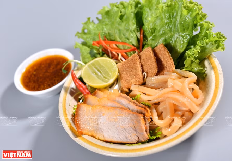 Cao lau, orgullo de la cocina de Hoi An ảnh 2