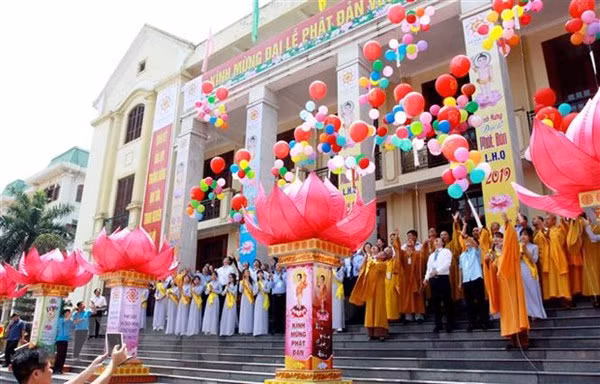 Vietnam con respeto y política coherente sobre religión y creencias ảnh 1