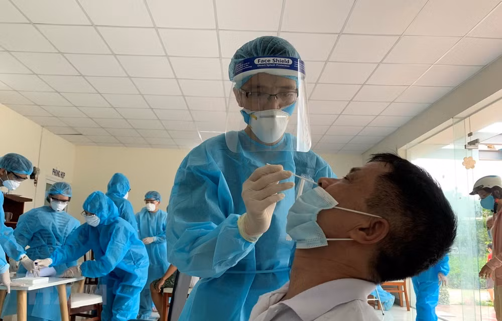 Vietnam registra 142 nuevos casos del contagio local ảnh 1