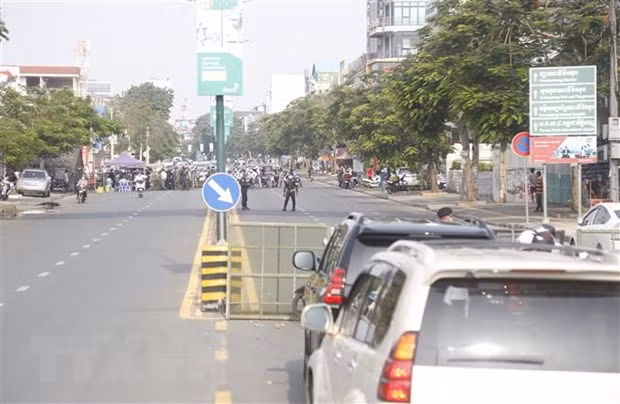 Camboya levantará bloqueo contra COVID-19 en la capital y otras provincias ảnh 1