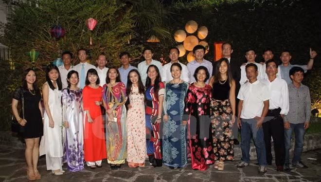 Comunidad vietnamita en Argentina celebra Nuevo Año Lunar ảnh 1 Comunidad vietnamita en Argentina celebra Nuevo Año Lunar ảnh 1