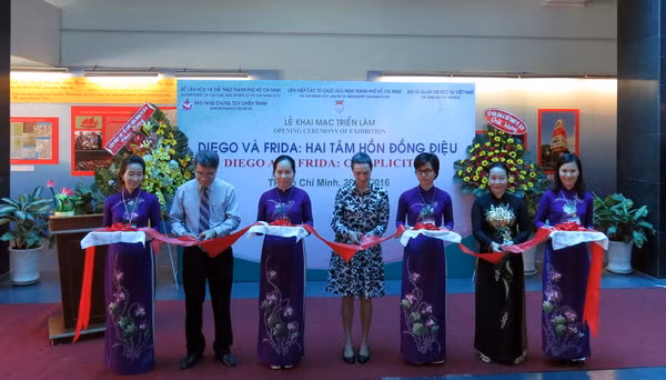 Exposición de fotos envía mensaje de amistad y cooperación Vietnam – México ảnh 1