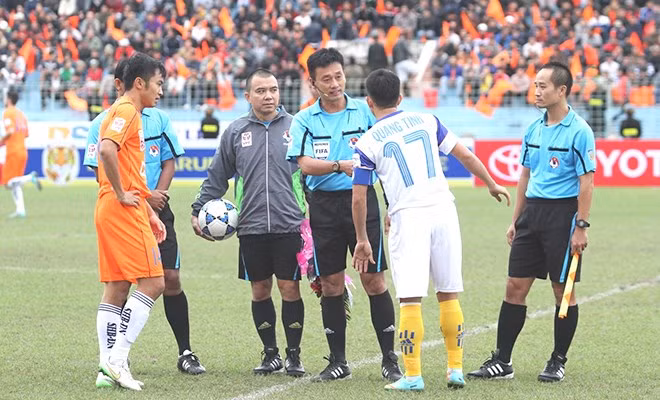Elegido árbitro vietnamita para campeonatos continentales de fútbol ảnh 1