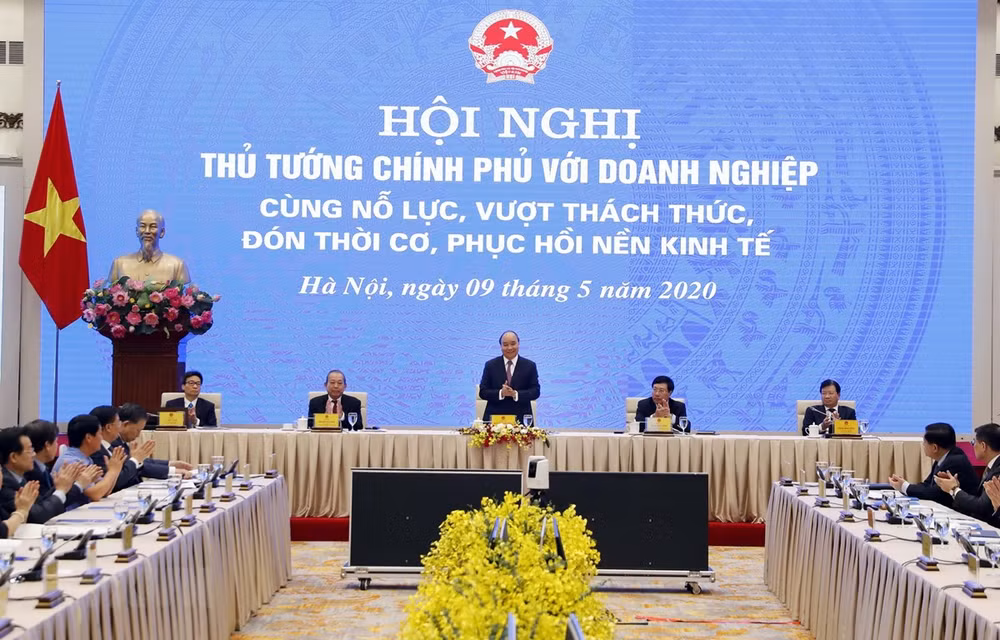 Vietnam se esfuerza por promover economía y superar impactos de pandemia ảnh 1