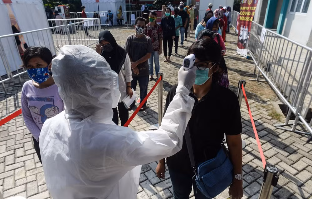 Países del Sudeste Asiático se preparan ante relajación de restricciones por el COVID-19 ảnh 1