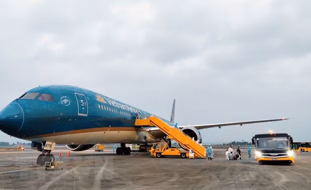 COVID-19: Nuevos casos importados en Vietnam no presentan riesgo de transmisión a comunidad ảnh 1
