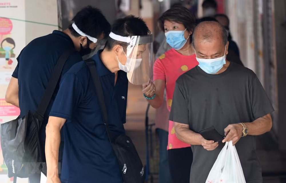 Singapur aliviará restricciones tras registrar descenso de casos de coronavirus ảnh 1 Singapur aliviará restricciones tras registrar descenso de casos de coronavirus ảnh 1