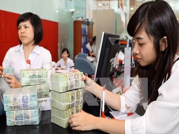 Vietnam considerará aumento de salarios en momento adecuado ảnh 1