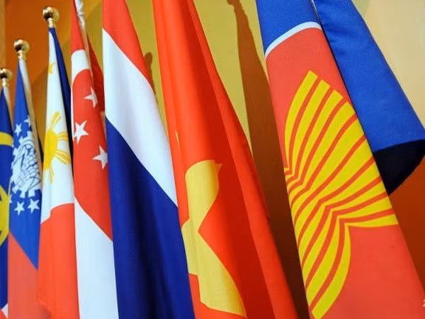 Papel de los jóvenes en la construcción de Comunidad de ASEAN ảnh 1
