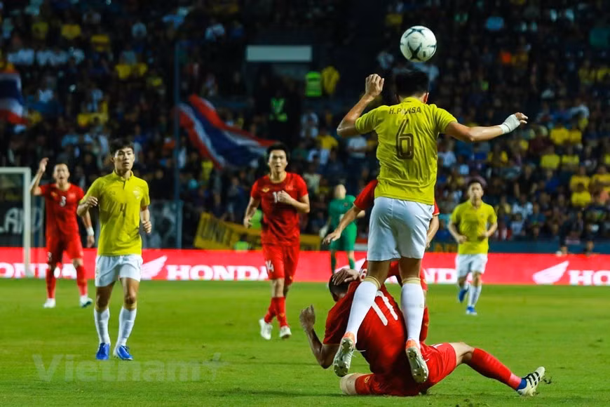 [Foto] Vietnam vence 1-0 a Tailandia en la Copa del Rey ảnh 6
