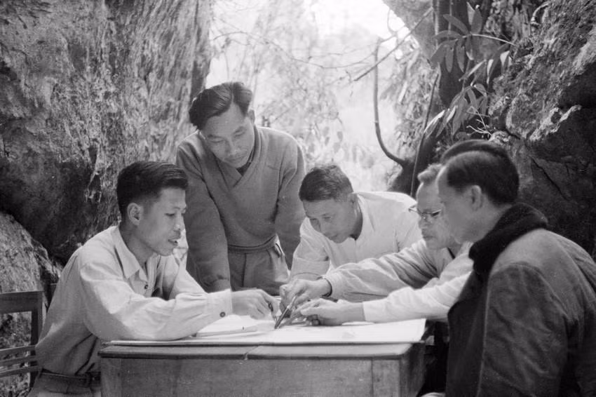 El aniversario 70 del Día tradicional de soldados y expertos voluntarios vietnamitas en Laos ảnh 4