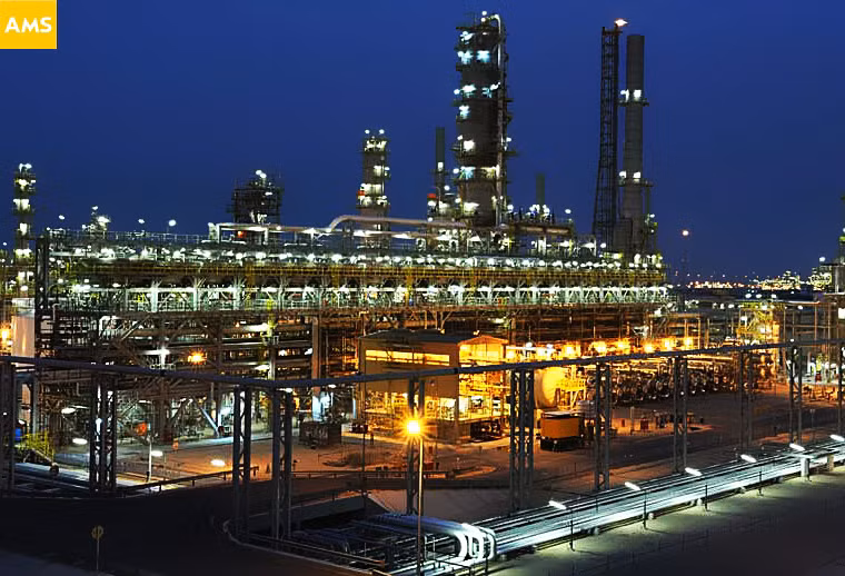 Refinería petrolero de Nghi Son, símbolo de cooperación internacional de Vietnam ảnh 1