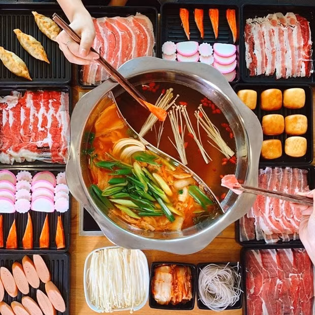 Vogue exalta 29 platos vietnamitas imprescindibles ảnh 5