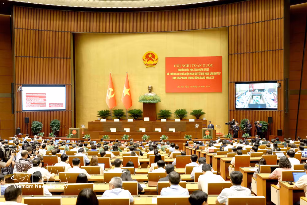 vnanet_potal-hoi-nghi-toan-quoc-quan-triet-trien-khai-thuc-hien-nghi-quyet-trung-uong-4-9091469.jpg