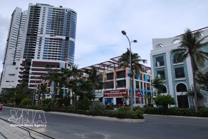 Vista de una parte del proyecto Vega City (nombre comercial: Libera Nha Trang), situado junto a la montaña y la playa de Co Tien, en el barrio de Bac Nha Trang, provincia de Khanh Hoa. (Foto: VNA)