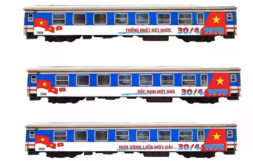 “El Tren Unificado”, diseñado exclusivamente para celebrar los 50 años de la Liberación del Sur y la Reunificación Nacional (30 de abril). (Fuente: VNR)