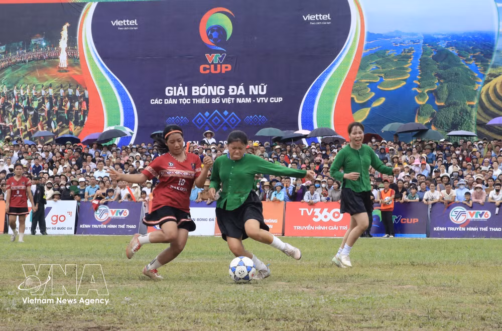 vnanet_potal-luc-yen-lao-cai-vo-dich-giai-bong-da-nu-cac-dan-toc-thieu-so-viet-nam-vtv-cup-8991837-1.jpg