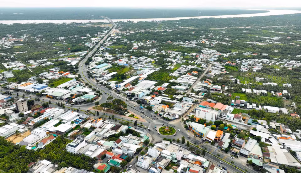 Carretera Nacional 60, ciudad de Ben Tre, dirección desde la provincia de Ben Tre a la provincia de Tra Vinh. (Foto: VNA)