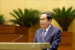 El presidente de la Asamblea Nacional, Tran Thanh Man, habla en la conferencia. (Foto: VNA)