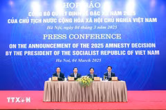 Durante la rueda de prensa para anunciar la Decisión de Amnistía de 2025 del Presidente de Vietnam (Foto: VNA)