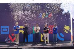 El Maratón Internacional de Da Nang 2026 atrae a casi nueve mil corredores. Foto: VNA