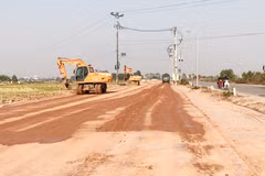 Se acelera el proyecto de mejora y ampliación de la vía que conecta la Ruta Provincial 293 con la Carretera Nacional 17. (Fuente: baobacgiang.vn)