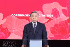 El secretario general y presidente de Vietnam, To Lam, habla en la recepción. Foto: VNA
