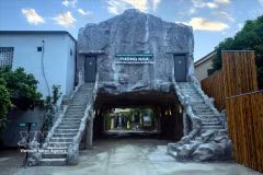 El Centro de Información de Exploración de Cuevas de Phong Nha opera diariamente de 8:00 a 22:00. (Foto: VNA)
