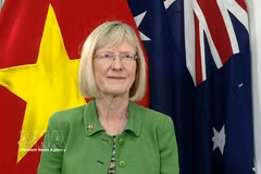 La embajadora australiana en Vietnam, Gillian Bird. Foto: VNA