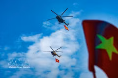 Ensayo de avión para el Día Nacional. Foto: VNA